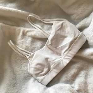 Lulu lemon sports bra